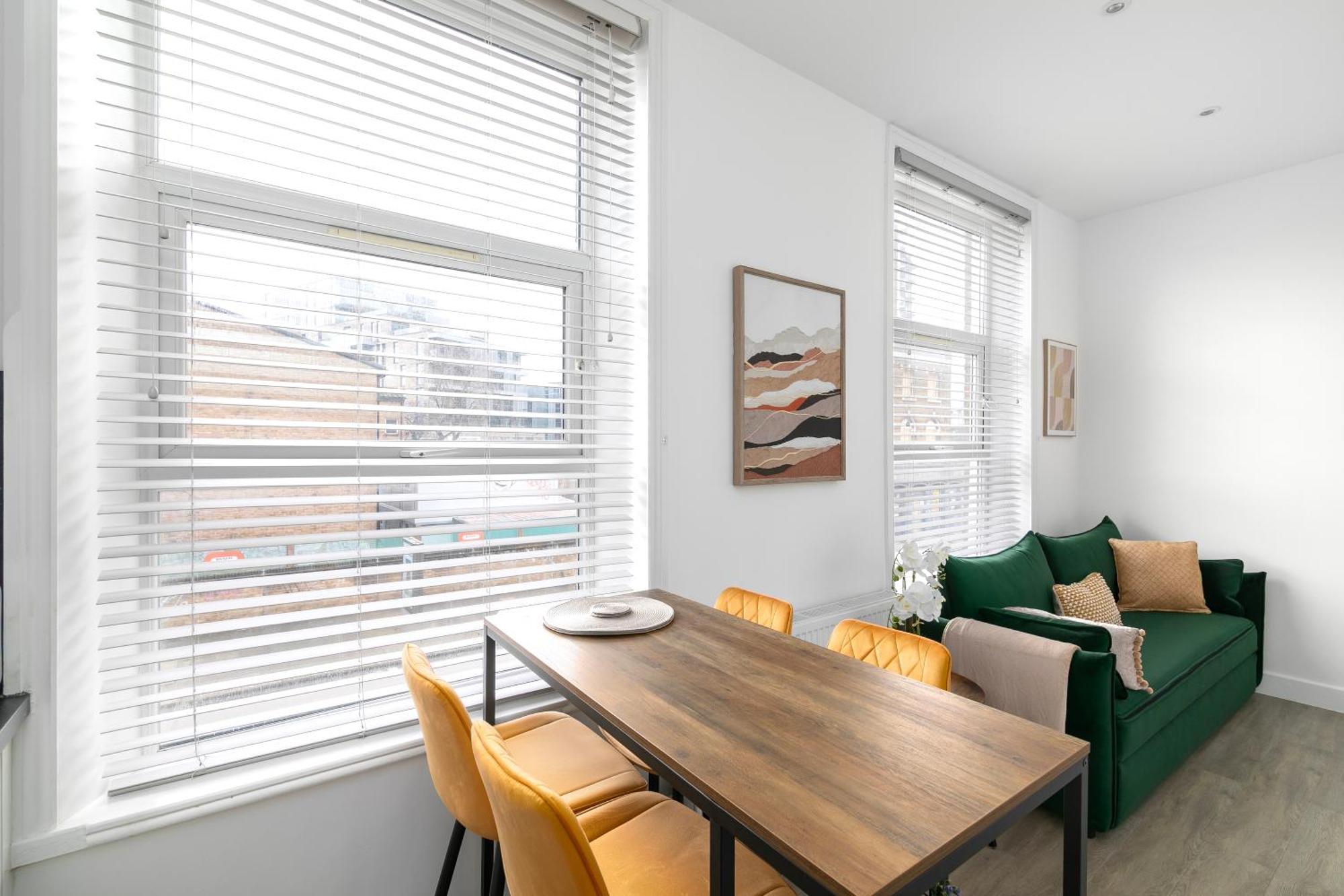 Appartamento Stylish In Queens Park Londra